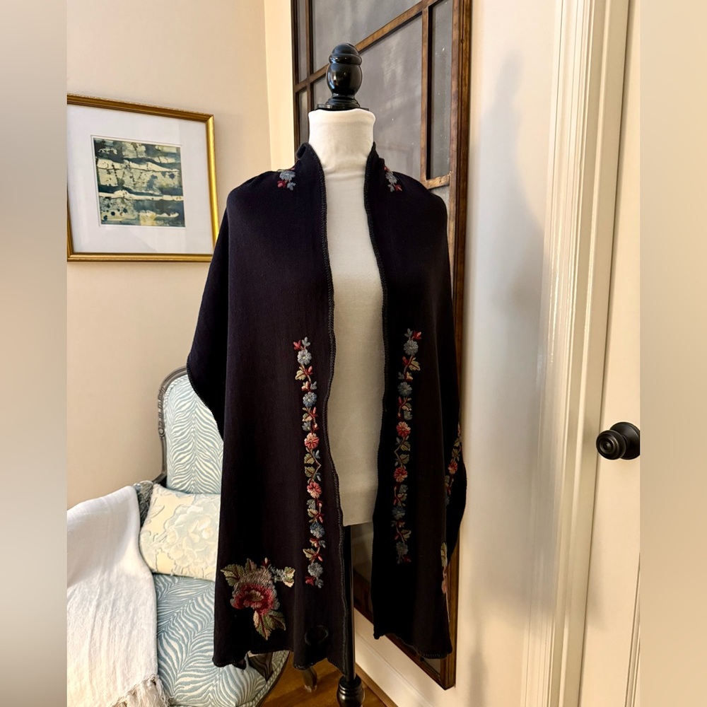 BIYA BY JOHNNY WAS EMBROIDERED WRAP